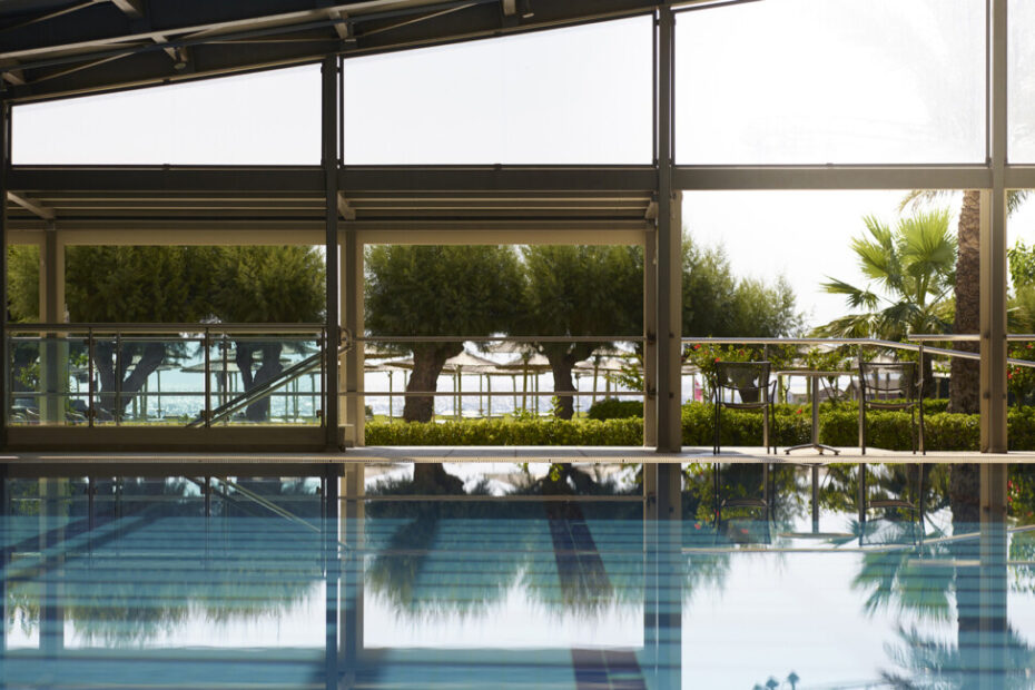 Apollo-Beach49653-1100x650